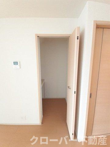 ラティナ　クレールの収納