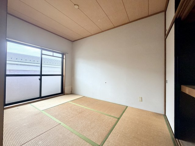 クレスト白鳥の和室