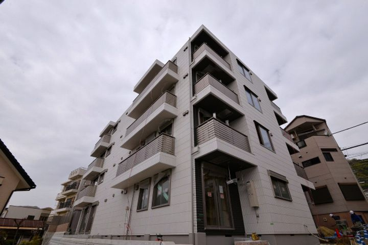 メゾン ド コリーヌ 平野