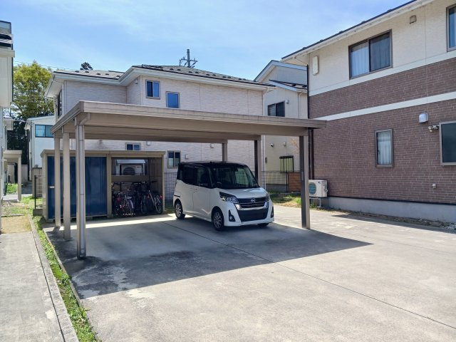 【駐車場】