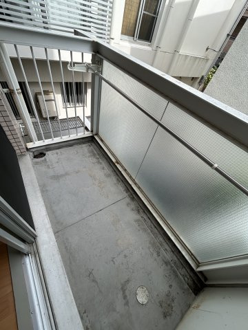 レジデンスエスタのバルコニー