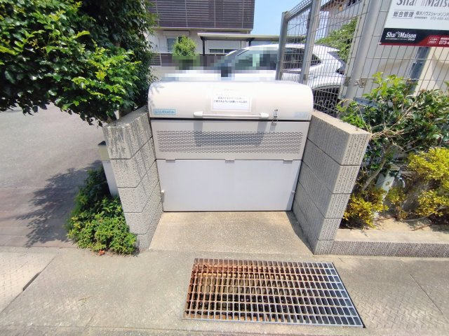 【エントランス】 | シャーメゾン名高