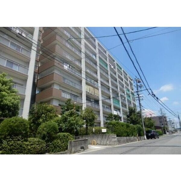 高針北住宅B棟の外観