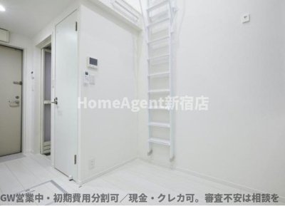 【居間・リビング】 | GARUNA OKUBO | 同仕様写真
初期費用分割可／現金・クレカ可。審査不安は相談を