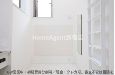 【居間・リビング】 | GARUNA OKUBO | 同仕様写真
初期費用分割可／現金・クレカ可。審査不安は相談を