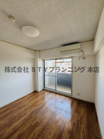 仲介手数料0円！デンマークハイツIIの洋室