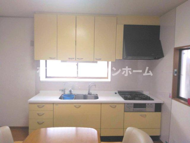 熊谷市玉井　中古住宅のキッチン