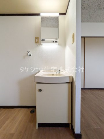 シティ中村の独立洗面台|※202です。