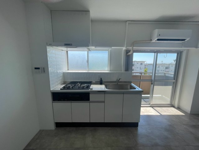 松が丘住宅16号棟のキッチン
