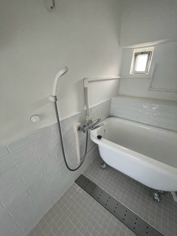 松が丘住宅16号棟の浴室