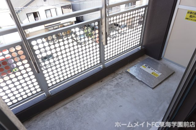 熊本市中央区新屋敷１丁目の賃貸マンションのバルコニー