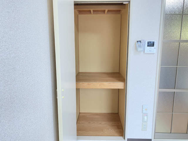 グランドール佐久間の収納