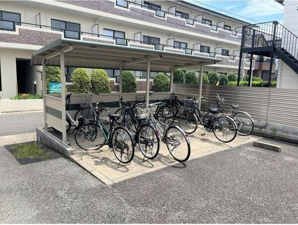 グランドール佐久間のその他|駐輪場