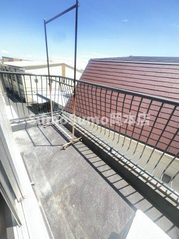 みやマンションのバルコニー|開放的で明るい空間を演出してくれるバルコニーです
