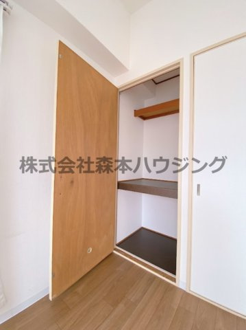 【収納】 | 　メゾン・ローゼ | こまごまとしたものを収納できそうですね