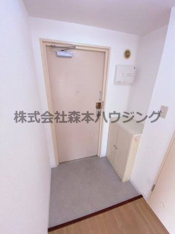 【玄関】 | 　メゾン・ローゼ | 落ち着いた玄関です