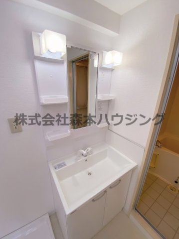 【独立洗面台】 | 　メゾン・ローゼ | 使いやすい独立洗面台です