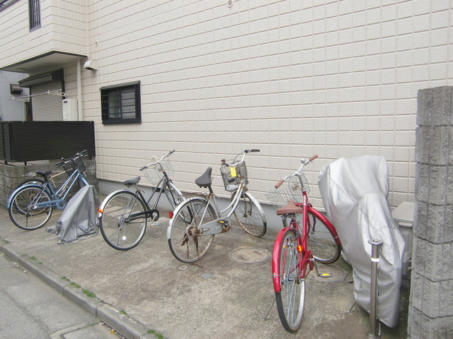 メゾン川島のその他共用部分|★自転車駐輪場★
