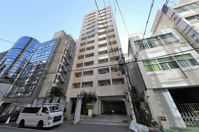 アーバンフラッツ瓦町の外観