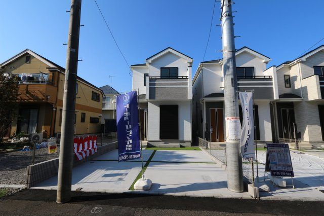 【Heartfull Town】小平市回田町49番の外観|耐震等級3（最高等級）を取得、地震に強いお家です♪
