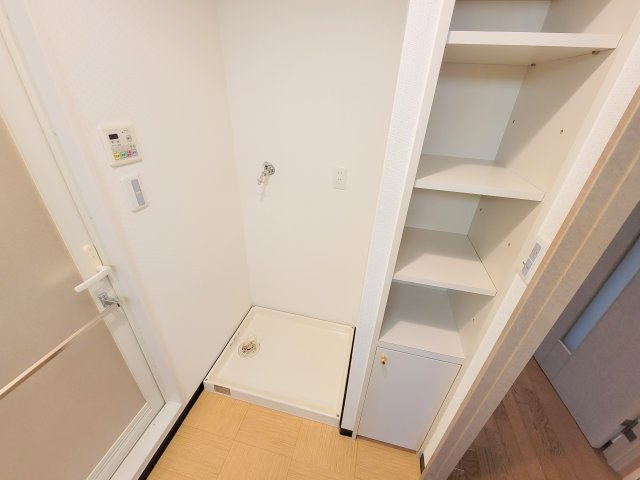 ローレルスクエア登美ヶ丘東館Ⅱの収納