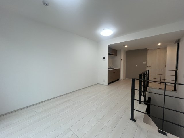 世田谷区代田５丁目の賃貸マンションの居間・リビング|おしゃれな居間です