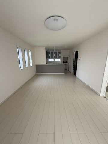 龍舞町一戸建ての居間・リビング