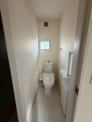 龍舞町一戸建てのトイレ