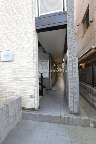 レオパレスＴＡＮＡＳＥのエントランス
