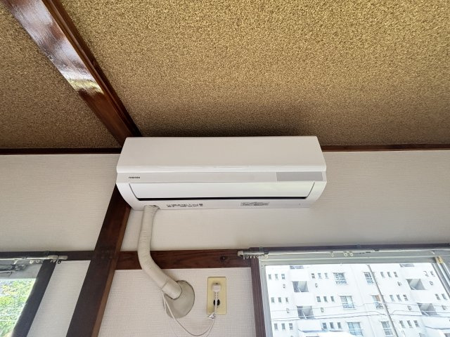 新品のエアコン設置★