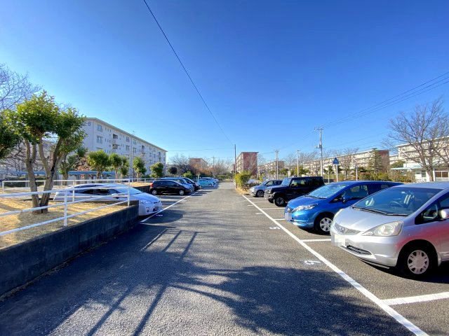 月額4,500円の平置き駐車場★
