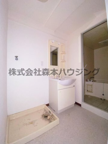 【洗面所】 | 　メゾン・ローゼ | 使いやすい洗面所です