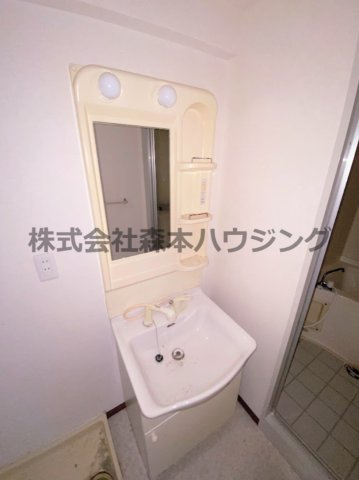 【独立洗面台】 | 　メゾン・ローゼ | 使いやすい独立洗面台です