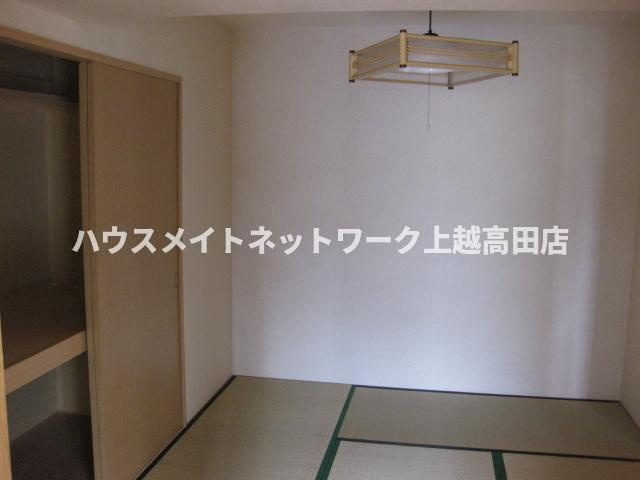 ベロウ上越の和室|和室