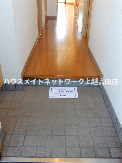 ベロウ上越の玄関|玄関