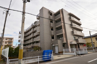 エスリード西宮北口の外観