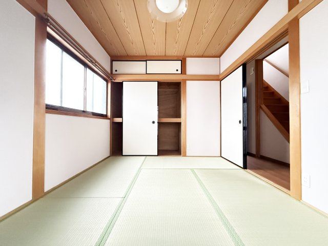 一宮中町貸家の和室