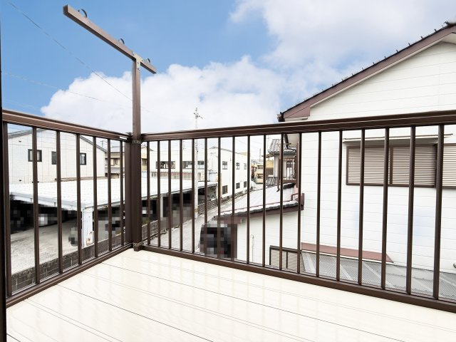 一宮中町貸家のバルコニー