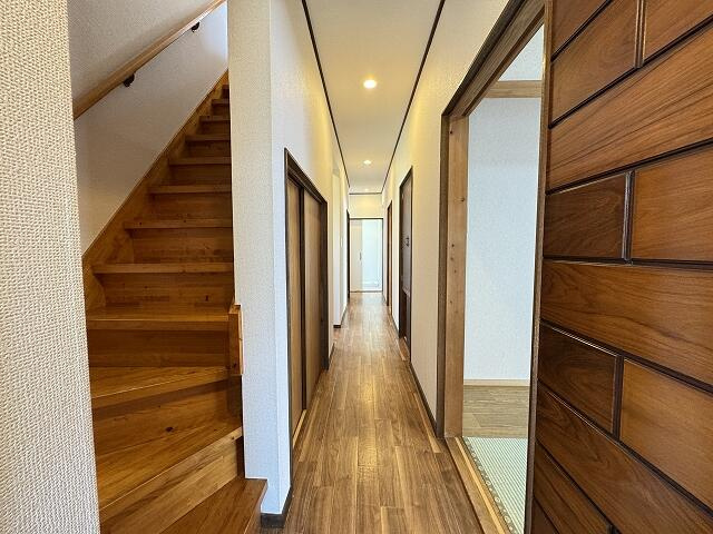 宇都宮市氷室町　3ＬＤＫ　中古住宅の内装
