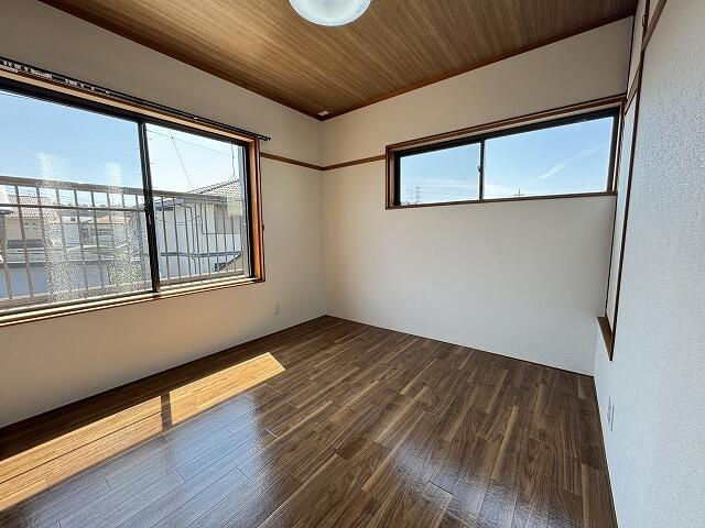 宇都宮市氷室町　3ＬＤＫ　中古住宅の洋室