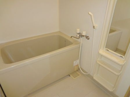 久留米市東櫛原町の賃貸マンションの浴室|落ち着いた空間のお風呂です