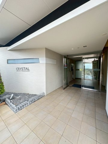 ＣＲＹＳＴＡＬ　ＳＵＩＴＡ　ＴＡＫＡＨＡＭＡのエントランス