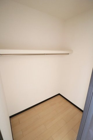 フジパレス摂津正雀ノースの収納