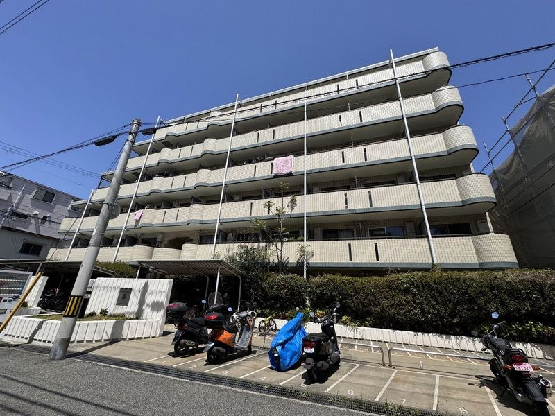 メゾン・ド・エミュウ