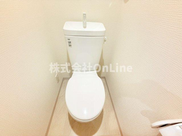 八尾市本町５丁目のアパートのトイレ