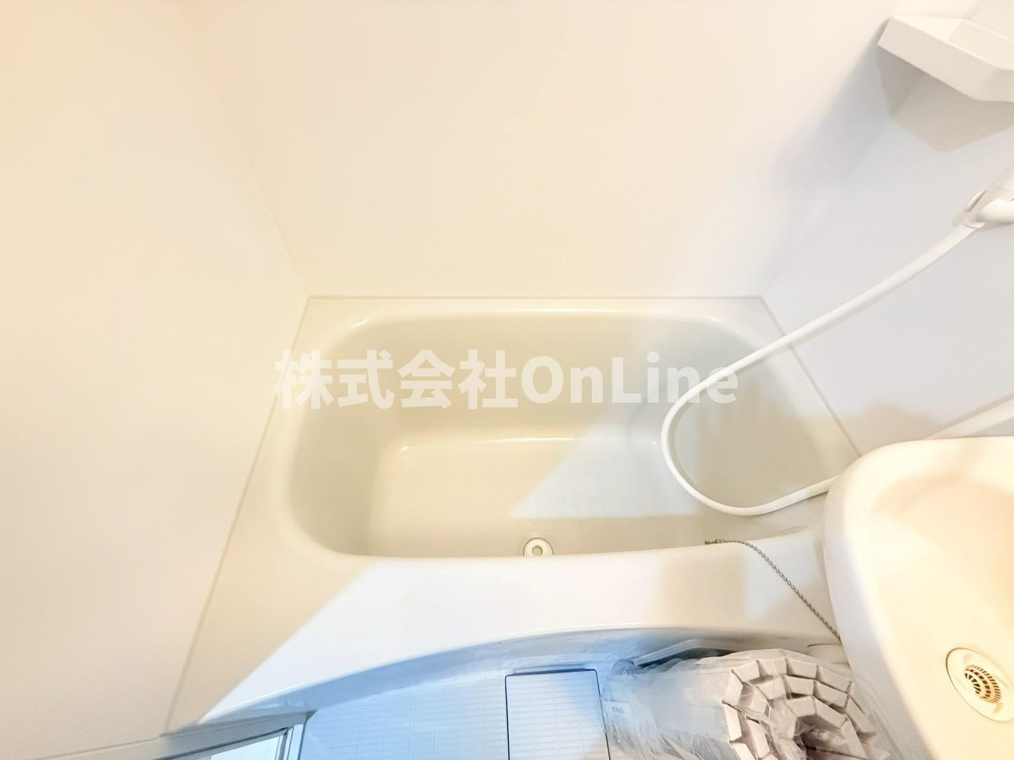 八尾市本町５丁目のアパートの浴室