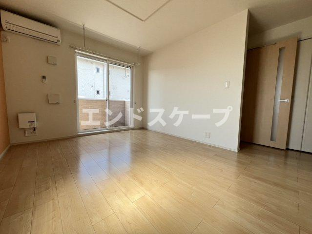 彩　ｔａｋａｓａｋｉ　Ⅱの居間・リビング|高崎、前橋のお部屋探しはエンドスケープまで！お客様の理想お聞かせ下さい♪