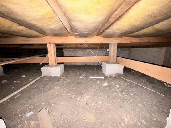 宇都宮市御幸ケ原町　4ＬＤＫ　中古住宅の駐車場