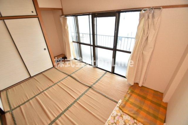 八尾市上之島町南１丁目のアパートの内装