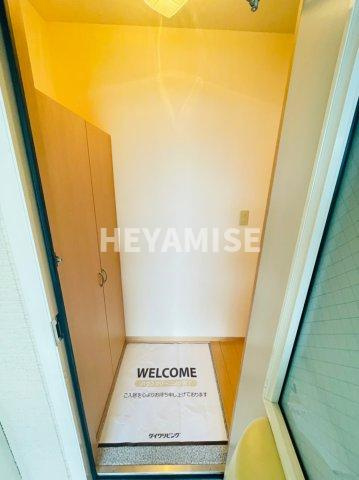ピアーズ　一番館の玄関|※同間取りの別のお部屋の写真です※